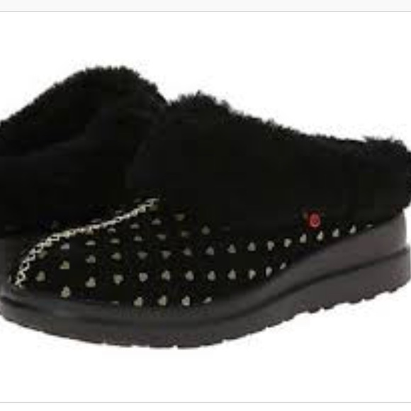 ugg heart slippers